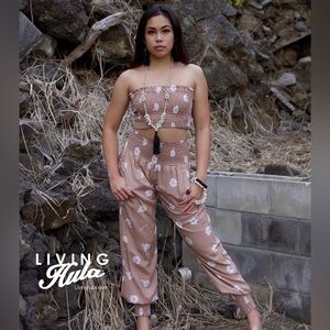 Living Hula Noweo two piece set in koko med